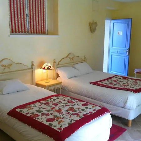 Chateau De Challanges 4* Beaune (Cote d'Or)