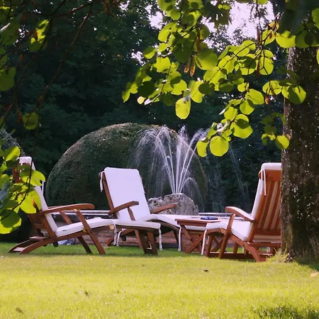 Chateau De Challanges Beaune (Cote d'Or)