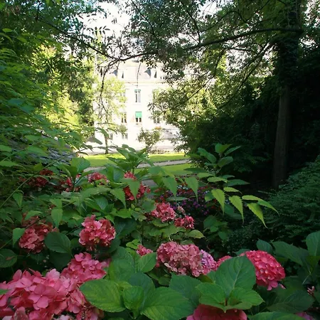 Hotel Chateau De Challanges Beaune (Cote d'Or)