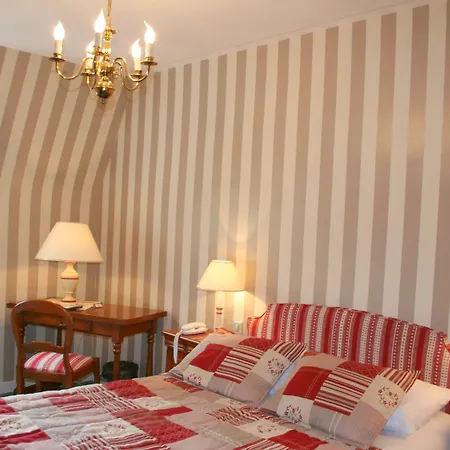 Chateau De Challanges Beaune (Cote d'Or)