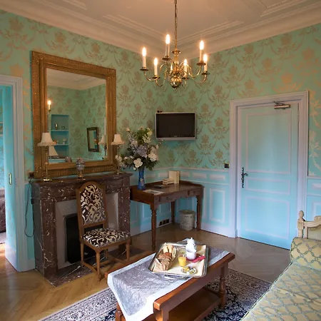Chateau De Challanges 4*