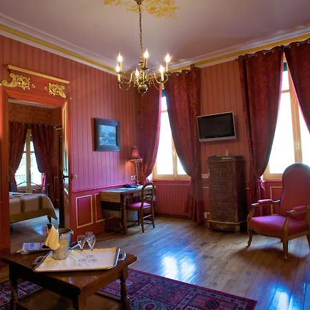 Chateau De Challanges Hotel 4*