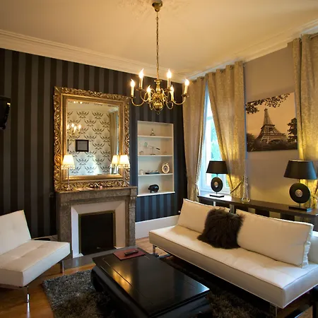 Chateau De Challanges Hotel Beaune (Cote d'Or)