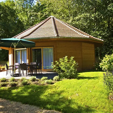 Chateau De Challanges Hotel 4*