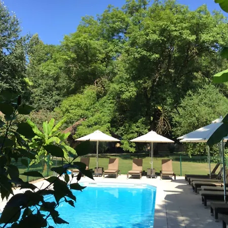 Chateau De Challanges Hotel 4*