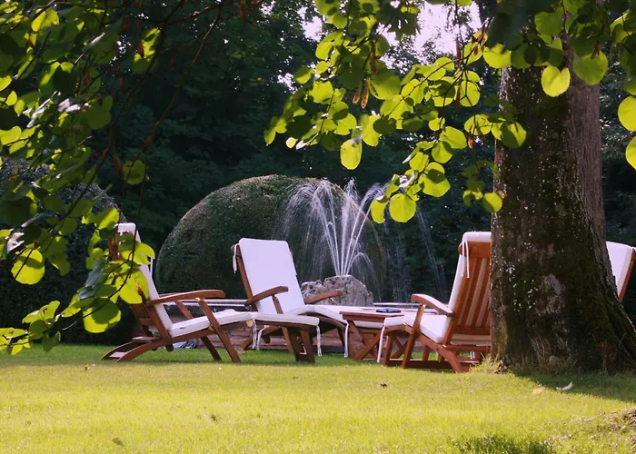 Chateau De Challanges Beaune (Cote d'Or)