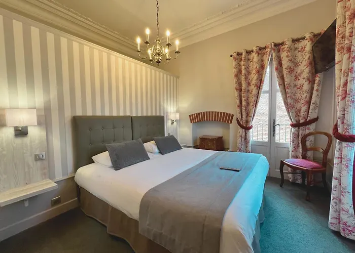 Chateau De Challanges