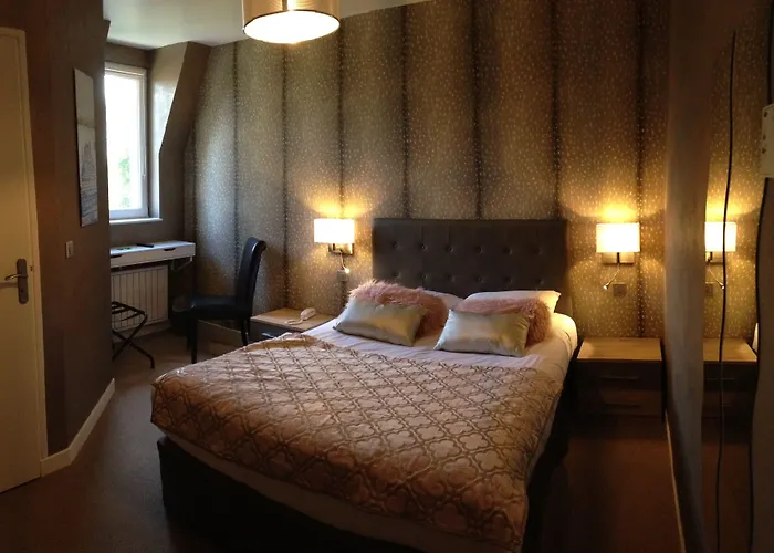 Chateau De Challanges Hotel Beaune (Cote d'Or)