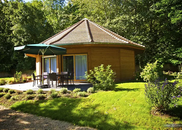 Chateau De Challanges Отель 4*